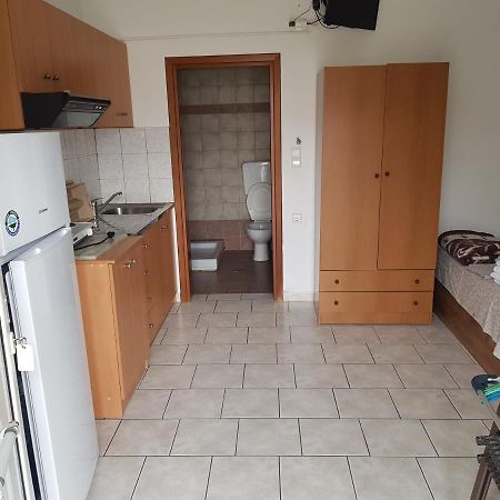 Villa Giannis Apartments Vrasná エクステリア 写真